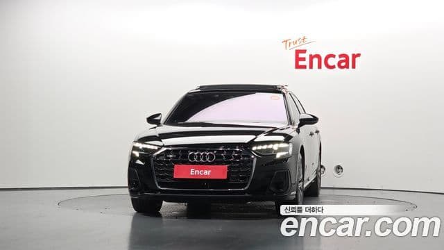 Audi A8 2023 — Photo 22/31