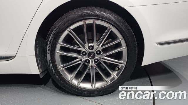 Kia The K9 2019 — ფოტო 28/36