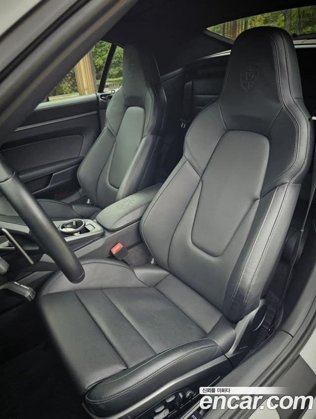Porsche 911 2024 — Photo 19/20