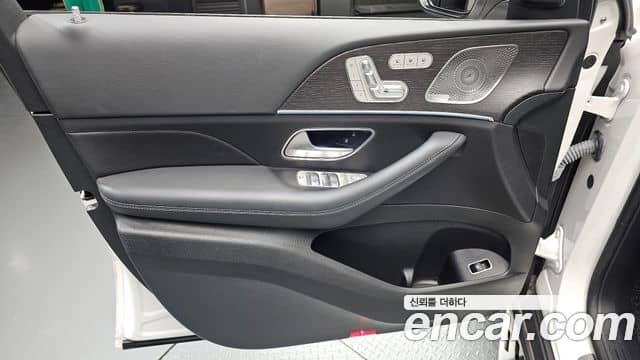 Mercedes-Benz GLE-Class, 2023