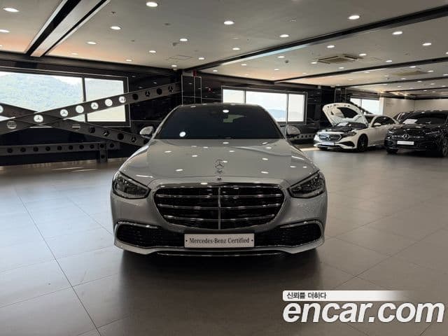 Mercedes-Benz S-Class 2026 — Photo 11/20