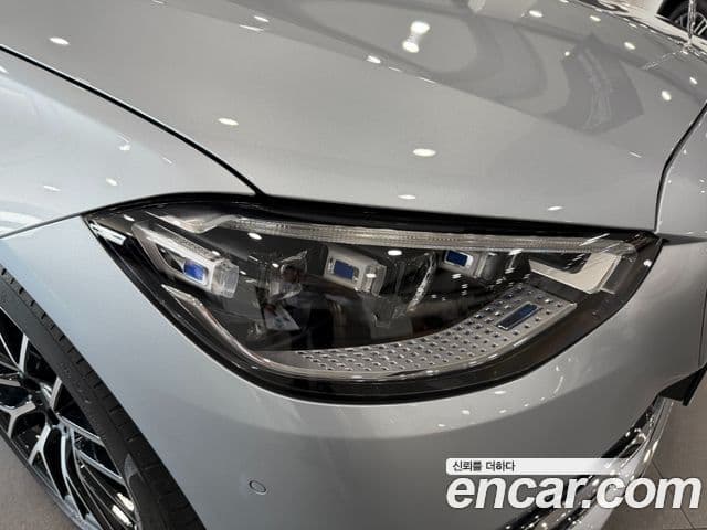 Mercedes-Benz S-Class 2026 — Photo 12/20