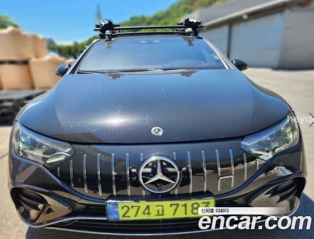 Mercedes-Benz EQE SUV 2023 — ფოტო 2/10