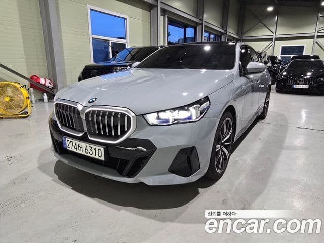 BMW 5 Series 2025 — Photo 3/19