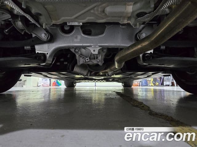 BMW 5 Series 2025 — Photo 8/19