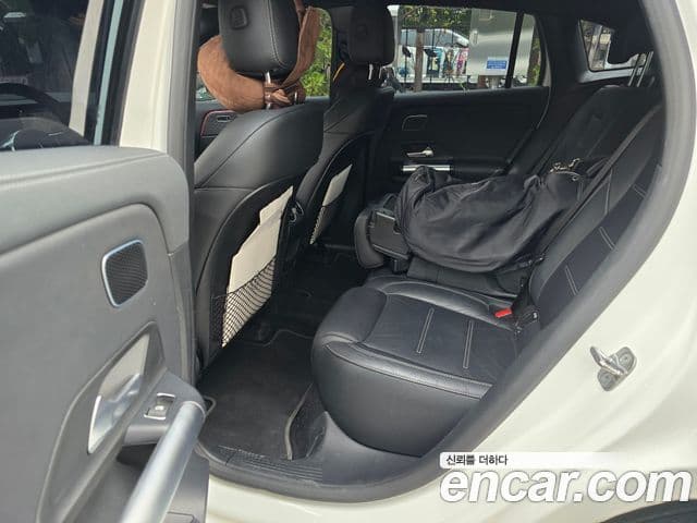Mercedes-Benz EQA 2023 — ფოტო 9/20