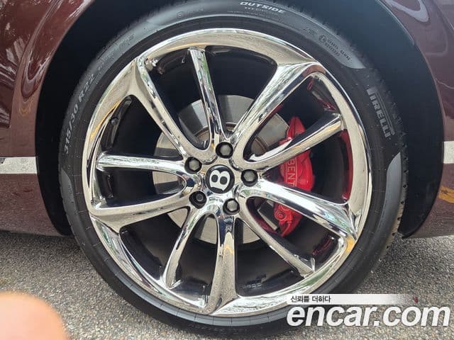 Bentley Continental GT 2019 — Photo 15/18