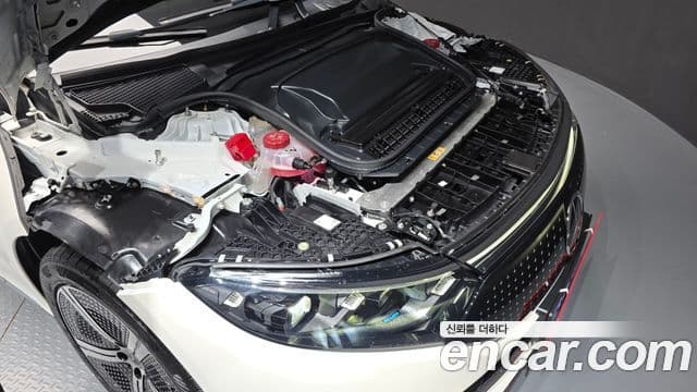 Mercedes-Benz EQS 2022 — ფოტო 4/35