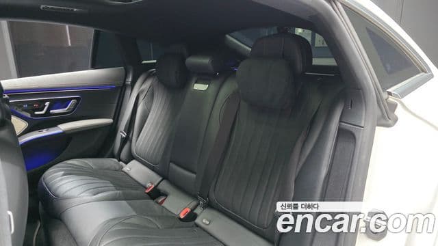 Mercedes-Benz EQS 2022 — ფოტო 22/35