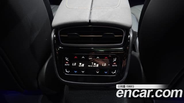 Mercedes-Benz EQS 2022 — ფოტო 11/35