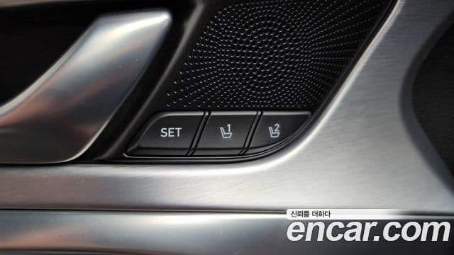 Genesis G70 2019 — Şəkil 14/38
