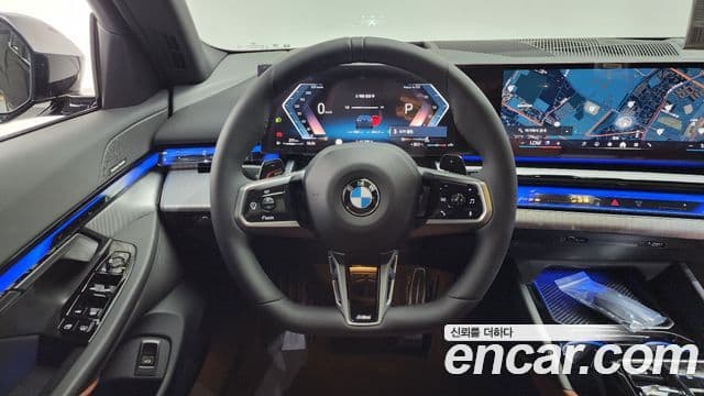 BMW 5 Series 2025 — Photo 20/23