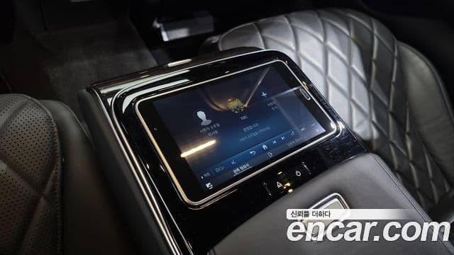 Mercedes-Benz S-Class 2021 — Photo 25/37