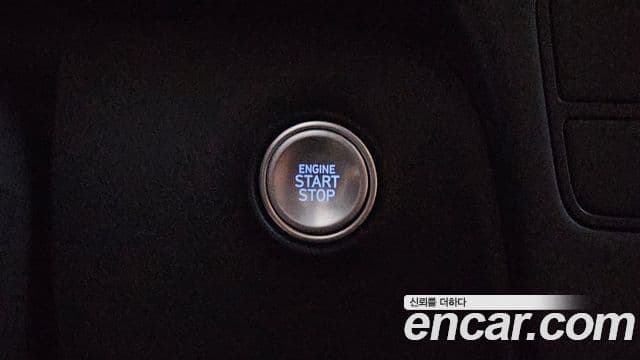 Hyundai Staria 2025 — Фото 19/20