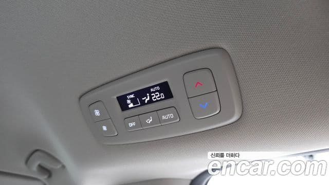 Kia Carnival 2024 — ფოტო 42/43