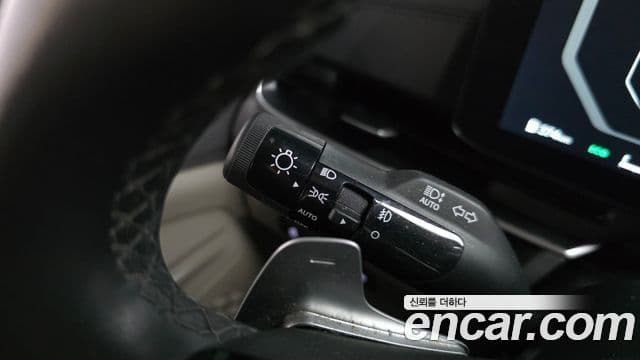 Kia Carnival 2024 — ფოტო 19/43