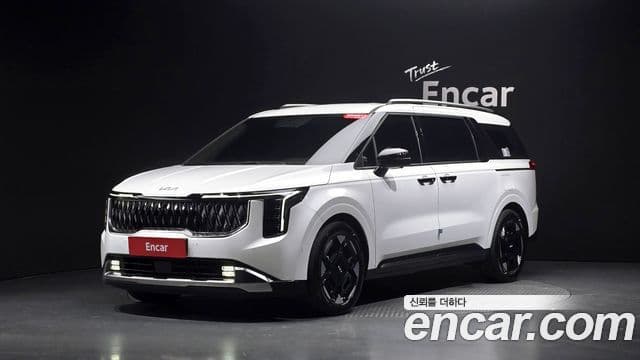 Kia Carnival 2025 — Фото 10/20