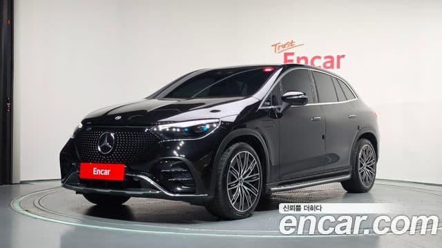 Mercedes-Benz EQE SUV 2023 — ფოტო 26/33