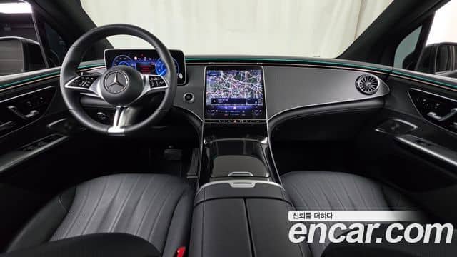 Mercedes-Benz EQE SUV, 2023