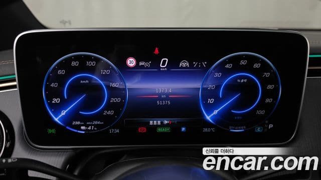 Mercedes-Benz EQE SUV 2023 — ფოტო 33/33