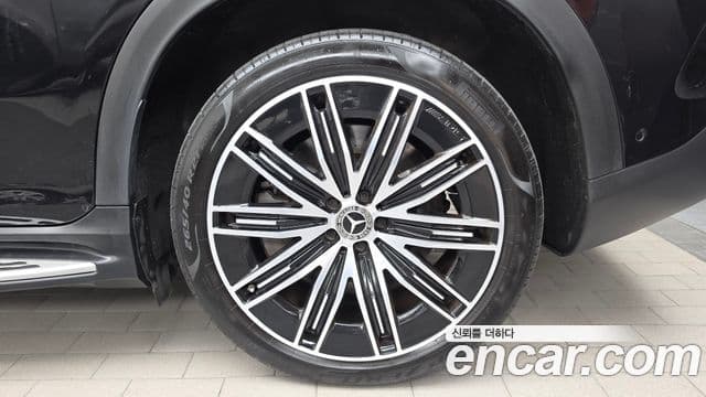Mercedes-Benz EQE SUV 2023 — ფოტო 16/33