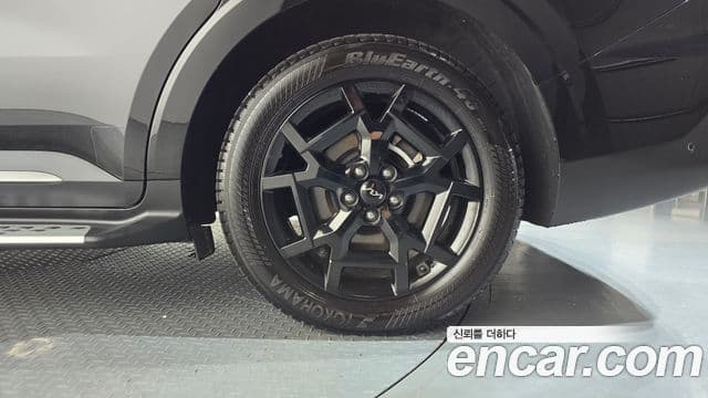 Kia Carnival 2024 — ფოტო 16/38