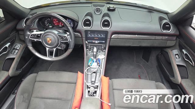 Porsche 718 Boxster 2022 — Photo 8/20