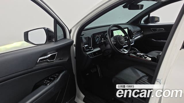 Kia Sportage 2024 — Фото 10/20