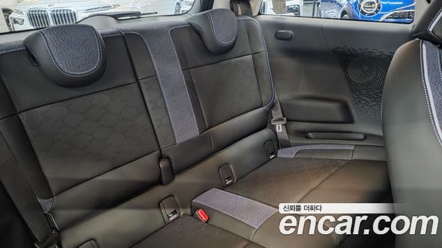 Mini Cooper Electric 2024 — ფოტო 12/19