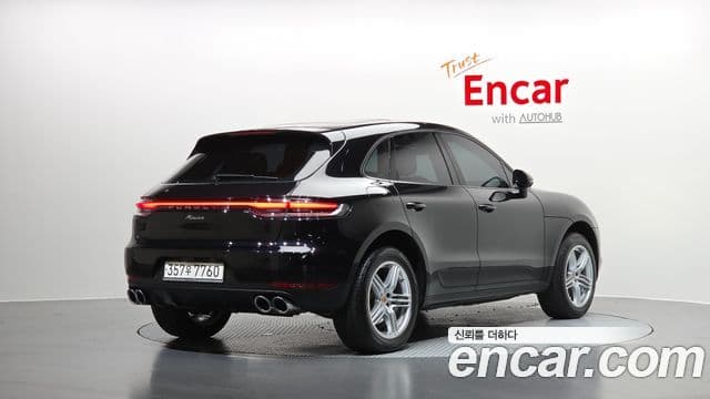 Porsche Macan 2019 — Фото 2/20