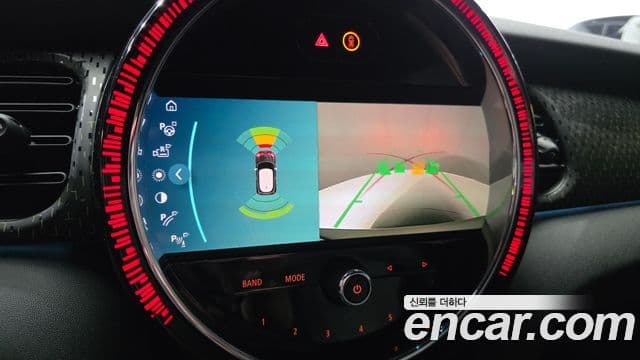 Mini Cooper Electric 2022 — ფოტო 5/30
