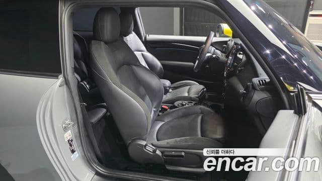 Mini Cooper Electric 2022 — ფოტო 9/30