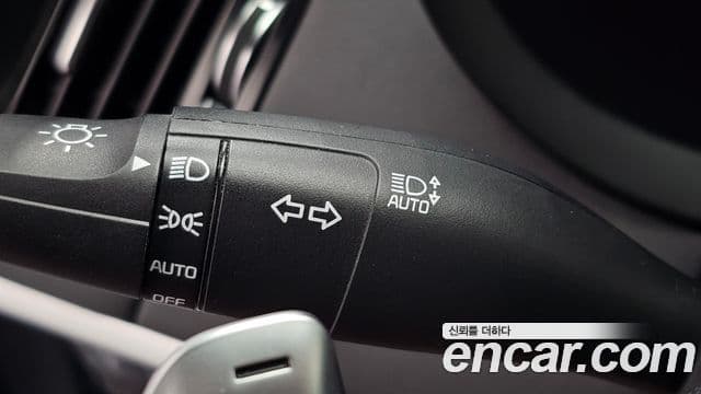 Kia Stinger 2019 — Şəkil 31/34