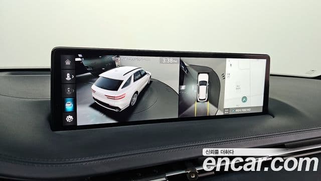 Genesis GV70 2023 — ფოტო 16/20