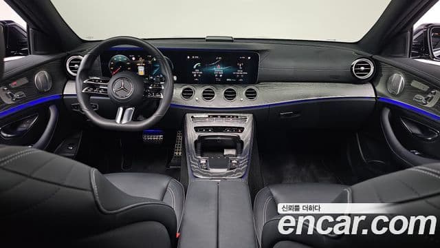 Mercedes-Benz E-Class 2020 — ფოტო 7/20