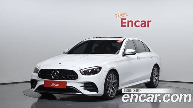Mercedes-Benz E-Class 2020 — ფოტო 1/20