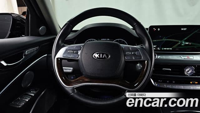Kia The K9 2018 — ფოტო 13/20