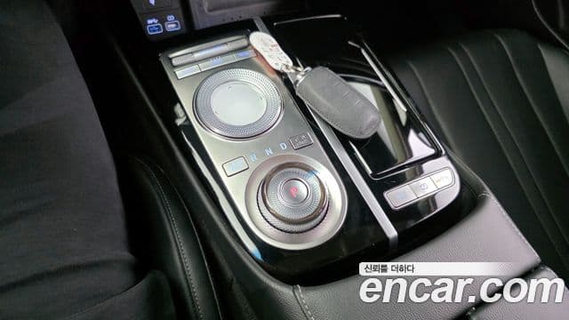 Genesis Electrified G80 2021 — Şəkil 9/20