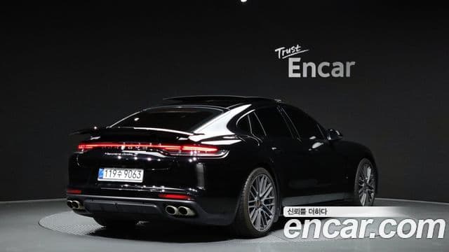 Porsche Panamera 2021 — Şəkil 2/20