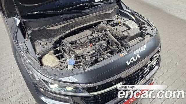 Kia Seltos 2022 — Şəkil 6/20