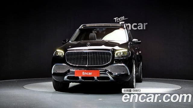 Mercedes-Benz GLS-Class 2021 — Photo 19/20