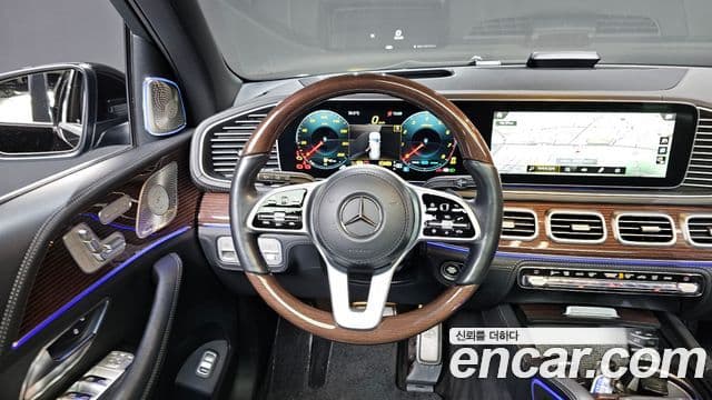 Mercedes-Benz GLS-Class 2021 — Photo 20/20