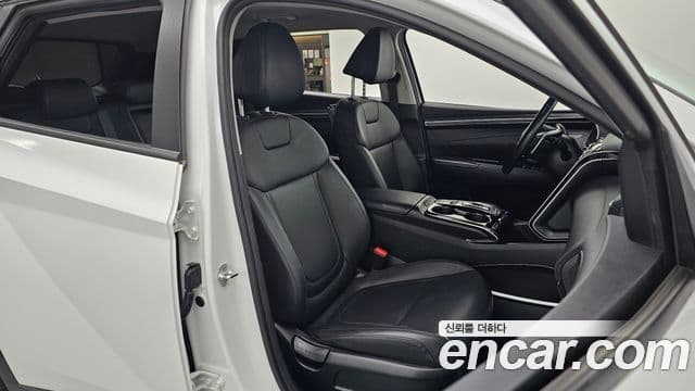 Hyundai Tucson Hybrid 2022 — Photo 10/20