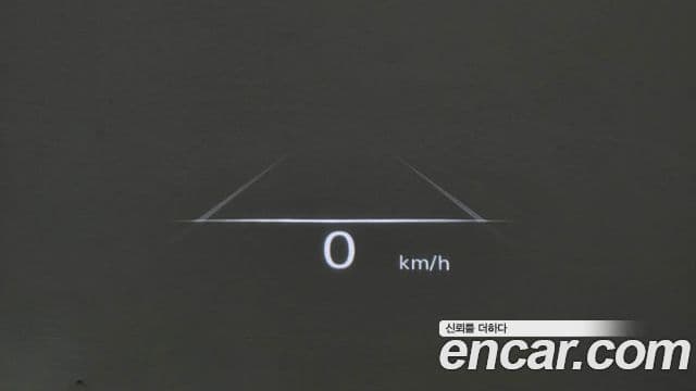 Genesis GV70 2023 — ფოტო 19/20
