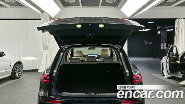 Genesis GV70 2023 — фото 20 из 20