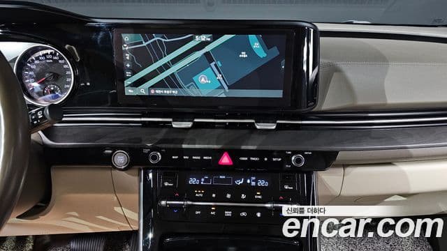 Kia Carnival 2020 — Фото 15/20
