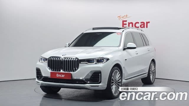 BMW X7 2021 — Photo 13/20