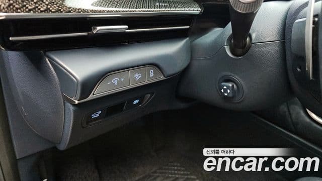 Genesis GV80 Coupe 2023 — ფოტო 14/20