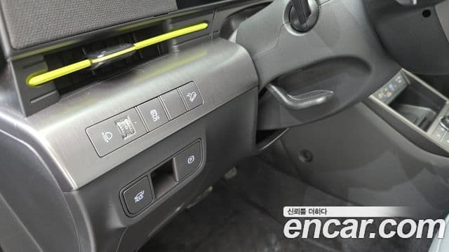 Hyundai Kona 2025 — Şəkil 15/20