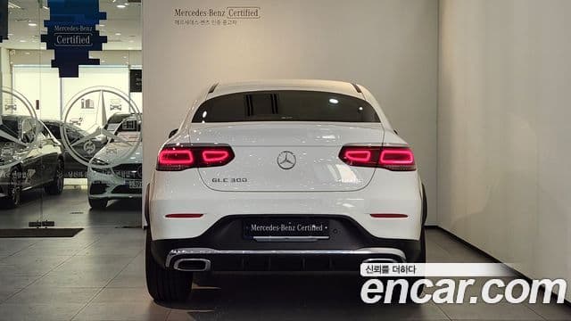 Mercedes-Benz GLC-Class 2023 — ფოტო 9/19